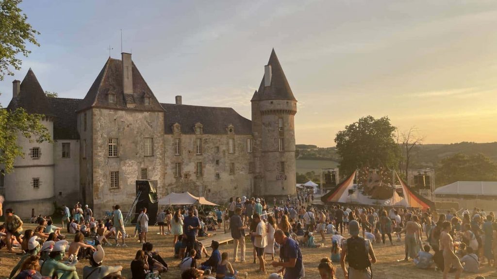 Image de la page parent : Château Perché Festival